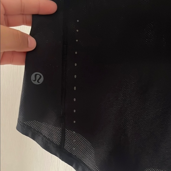 Women's Black Sleeveless Top - Picture 3 of 4